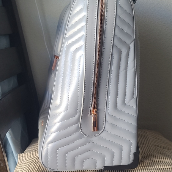 Ted Baker London Travel Bag - Picture 4 of 14